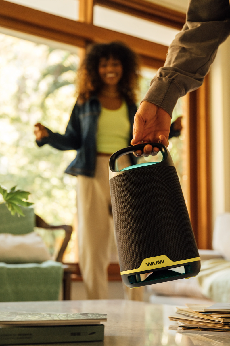 Caixa de Som Bluetooth WAAW Boom 200